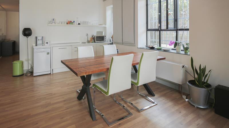 Unser 86 qm großes Büro in einem sanierten Industriegebäude