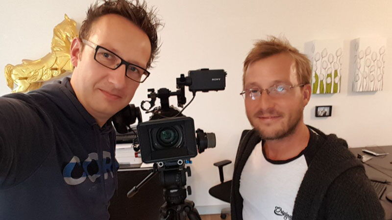 av22-Geschäftsführer Philipp Klietz und Radio-Bonn/Rhein-Sieg-Reporter Sven Jaworek