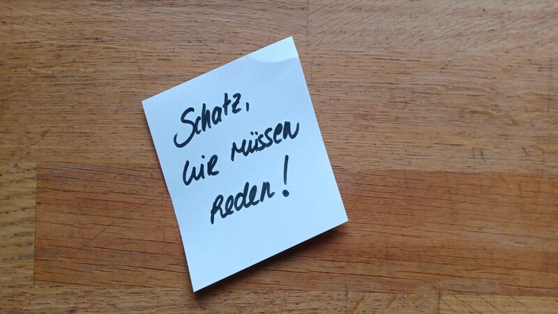 Offene Kom&shy;munikation ist auch im Berufs&shy;leben er&shy;frischend.