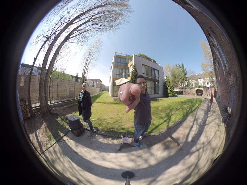 Ein Blick durch das Fisheye
