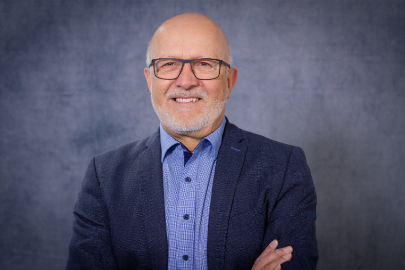 Portraitfoto von Winfried Klietz, zuständig für Finanzen bei AV22